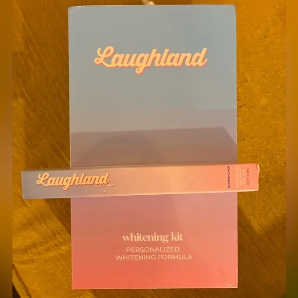 NEW • LED Teeth Whitening Kit • Laughland Bundle - Picture 4 of 12